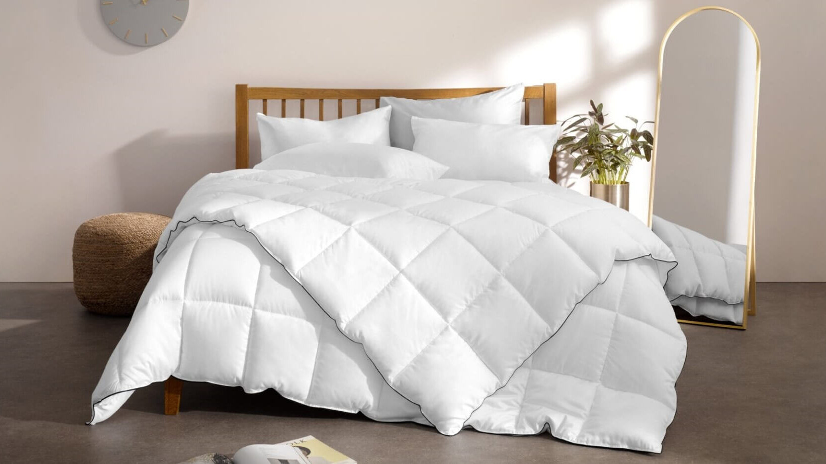Feather vs. Bamboo: Which Duvet Filling Is Right for You?