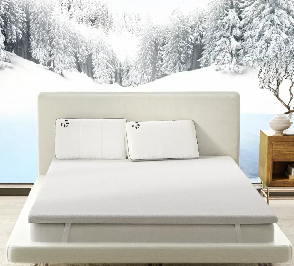 Frosty Pillow Talk: How to Choose the Best Winter Bedding
