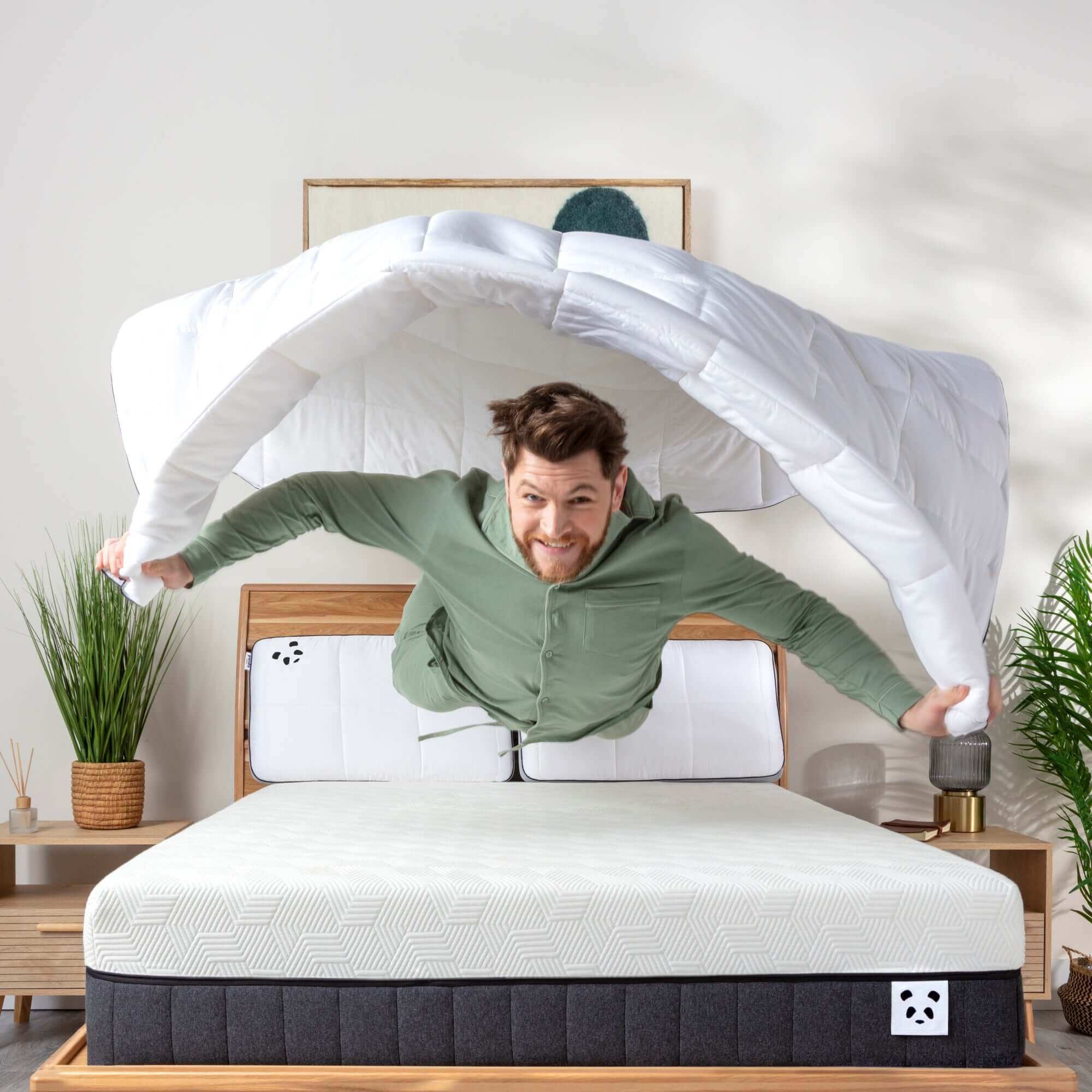 [CloudDuvet] Panda London The Cloud Bamboo Duvet Guy In the Air with Cloud Bamboo Duvet