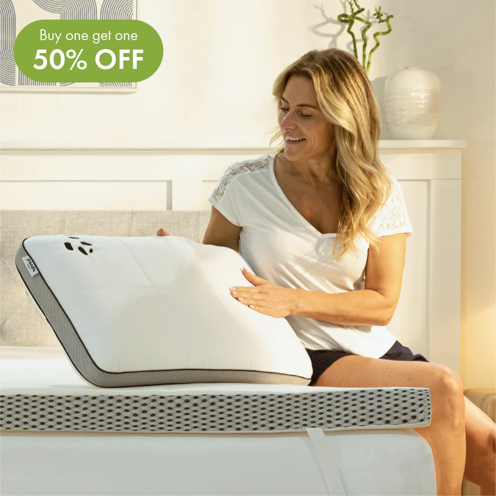 [HybridPillow] Woman holding Hybrid Bamboo Pillow 