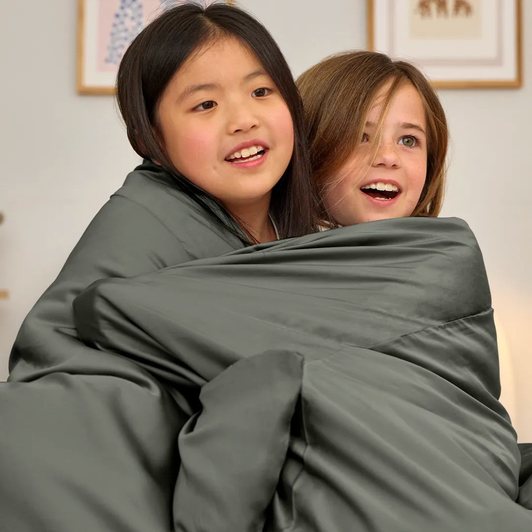 [FSKidsUG] Girls hugging and covering with Dark Grey Bamboo Bedding Duvet Cover