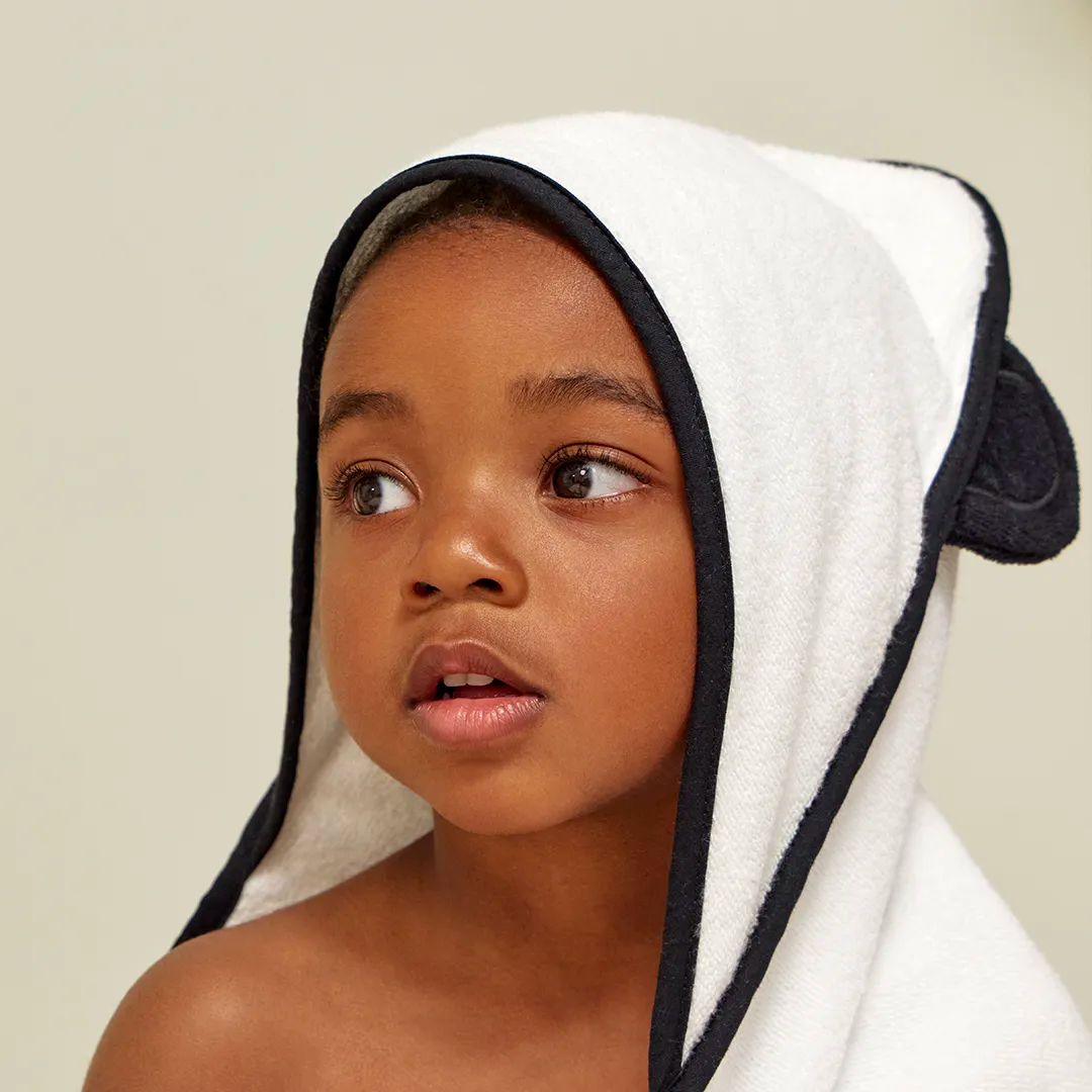 Kids_Bamboo_Hooded_Hooded_Towel_2