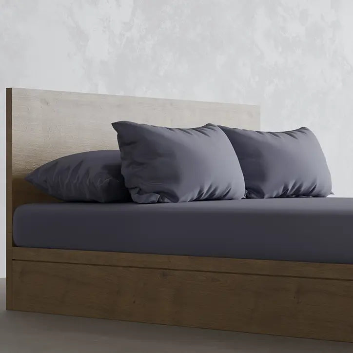 [BBUrbanGreyPillowcases] Bamboo Bedding Two urban Grey Pillowcases on the bed