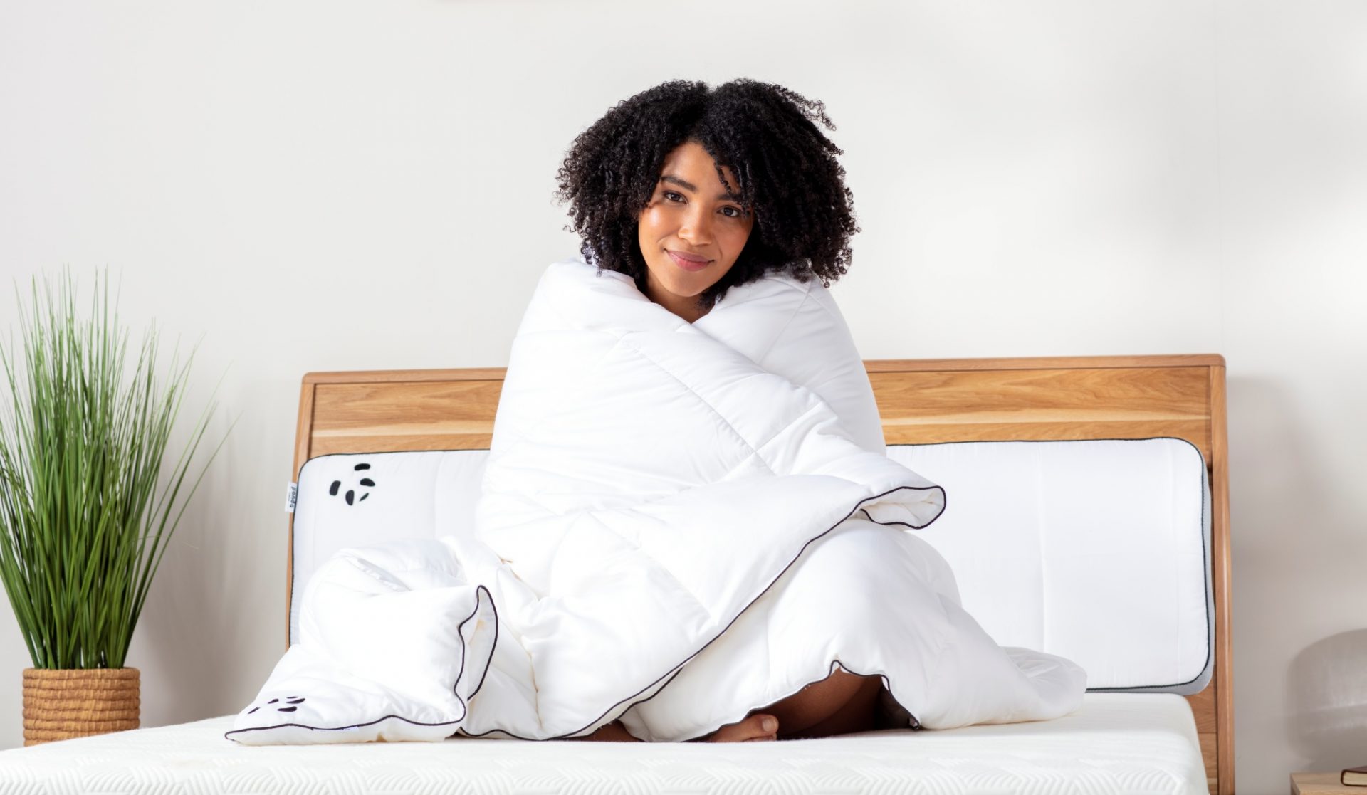 girl with Panda Cloud Duvet