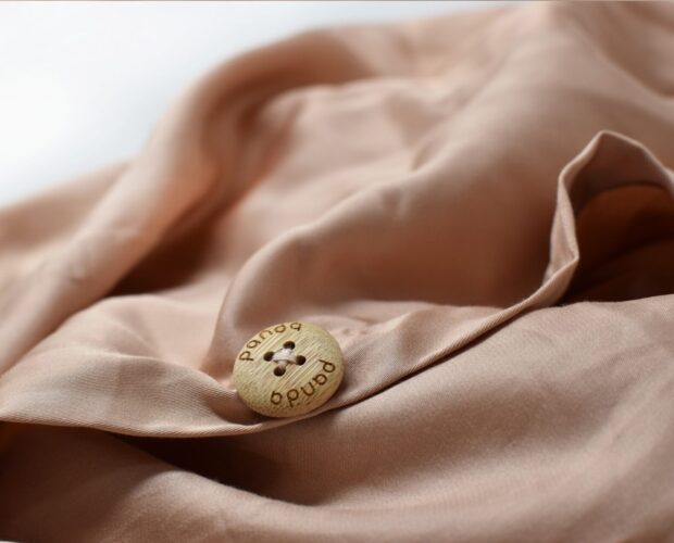 Buttons on Bedding - Pink - Close Up